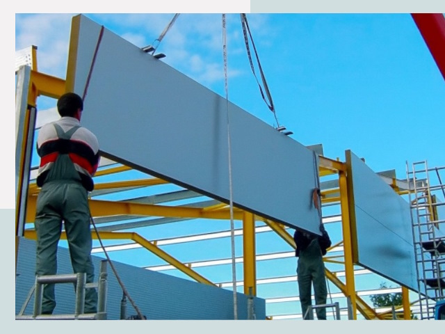 Монтаж сэндвич-панелей в Усть-Лабинске от 613 руб.